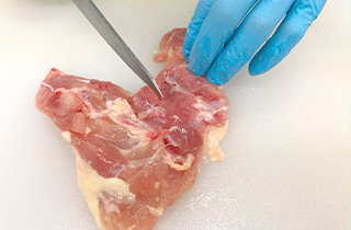 Step04 肉の加工